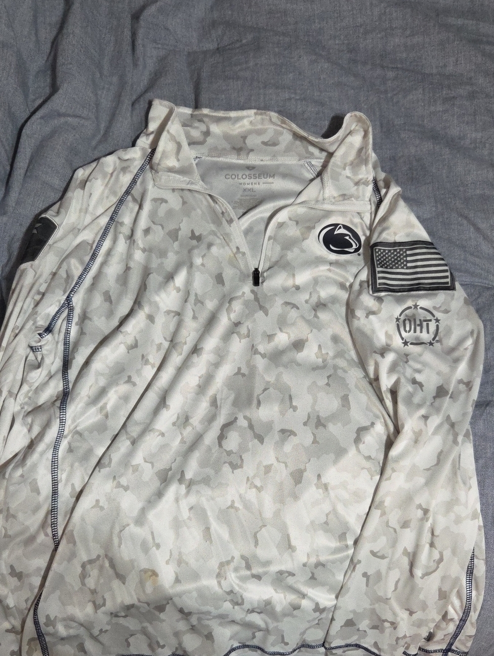 Colosseum White & Light Gray Camo Quarter-Zip Pullover